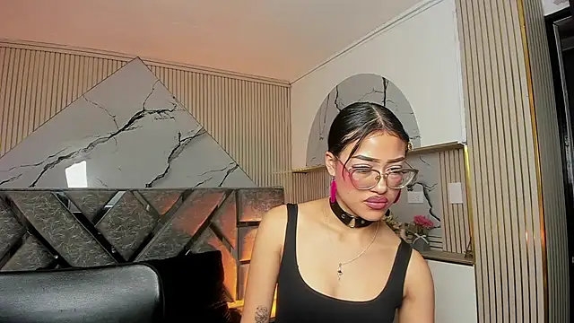 Kysha_Lipss webcam