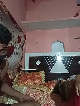 hot_Indiancpl