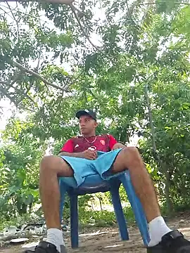 Damonlatino webcam