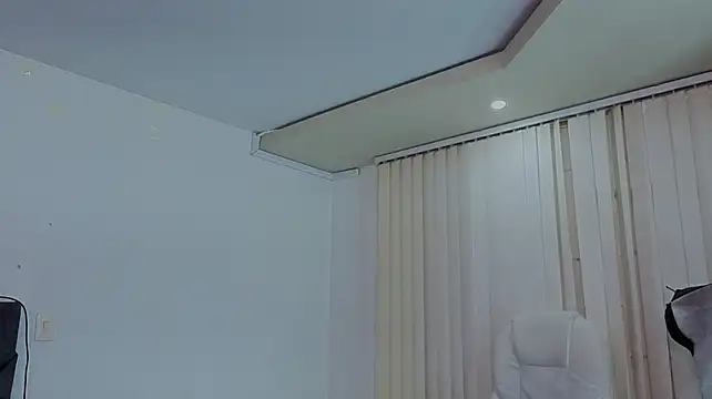_sharlotte777 webcam