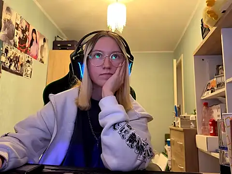 SoniaKotts webcam