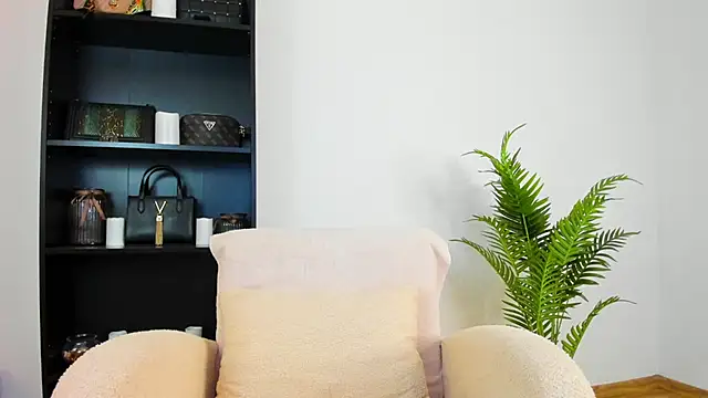 khloe_starrr live sex cam