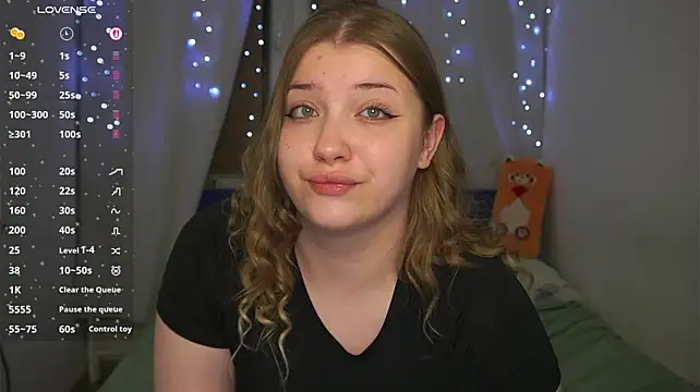 CuteSharloti webcam