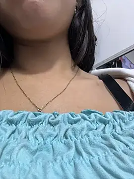 LilyRossi_ webcam