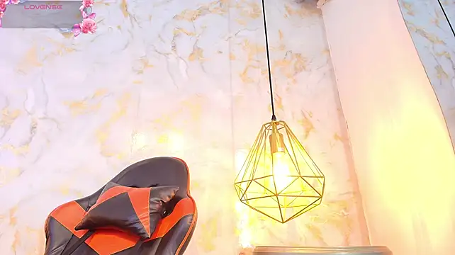 ariannaruiz webcam