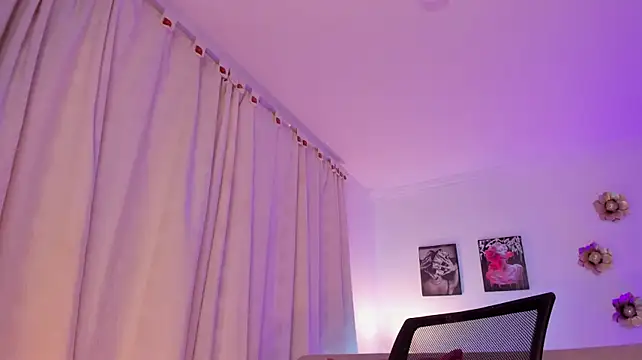Dani_Blake webcam