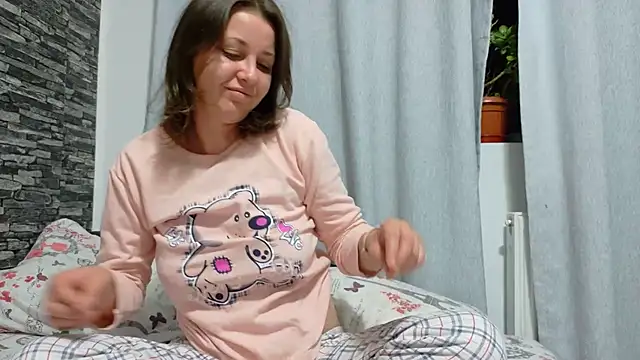SweetMaddy888 webcam