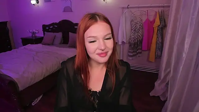 JulyCute webcam