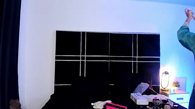 sasha_roldann webcam