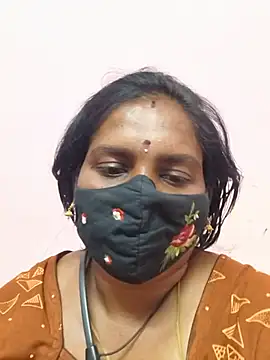 Tamil-Mathumithaa webcam