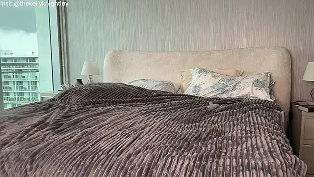 Ohbabykelly webcam
