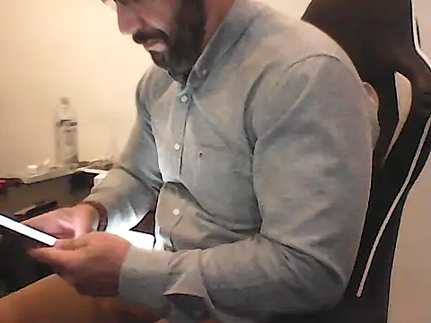 Yorel1109- live cam preview