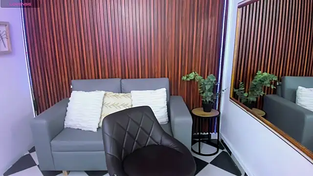 Liz_bohemia__ webcam