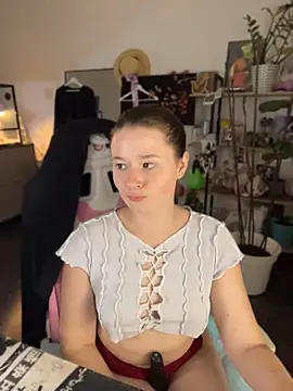 sweetest_pie live cam on StripChat