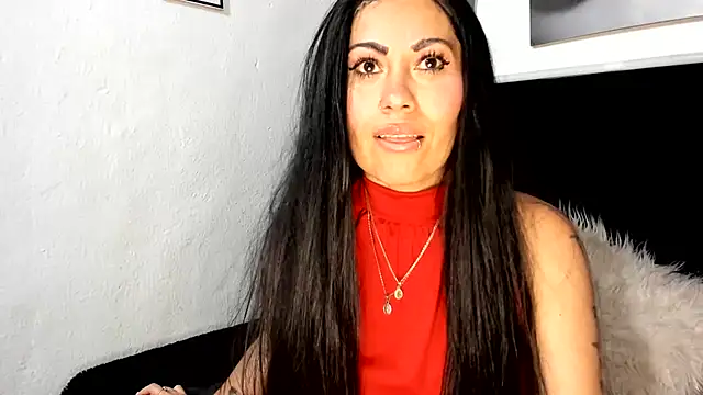 Tania_mature webcam