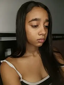 Zoe_Sweett18