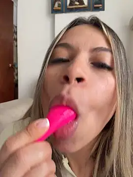 Mia_Rosee1