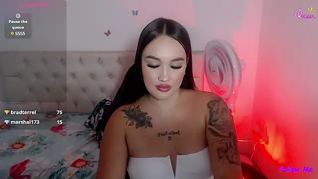 chloe_fox__