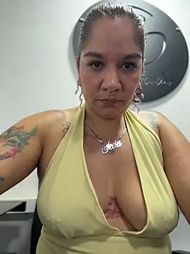 JulianaDiiaz