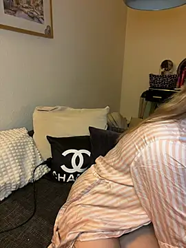 HannahMontana18