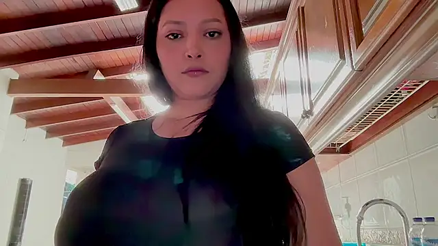 MarcellaGriffin webcam