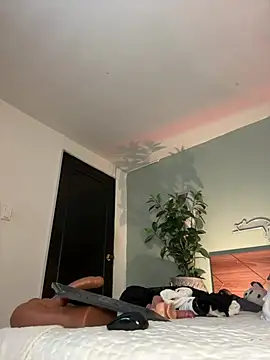 YariRose webcam
