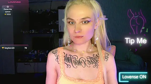 mischellemeow13