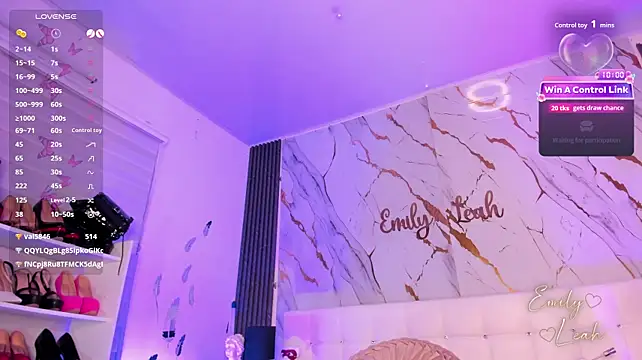 EmilyLeah_ webcam