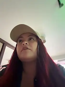 Lia-Moon77 webcam