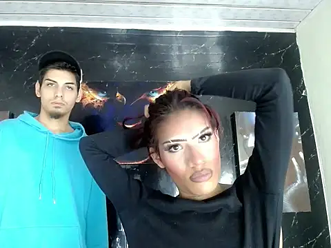 LuxeCouple webcam