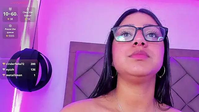 miia_lux webcam