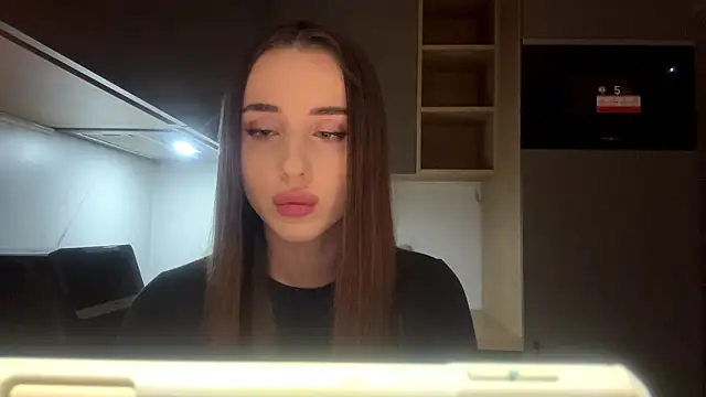 dianaluves1 webcam