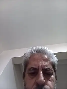 Abueloexhibicionista webcam