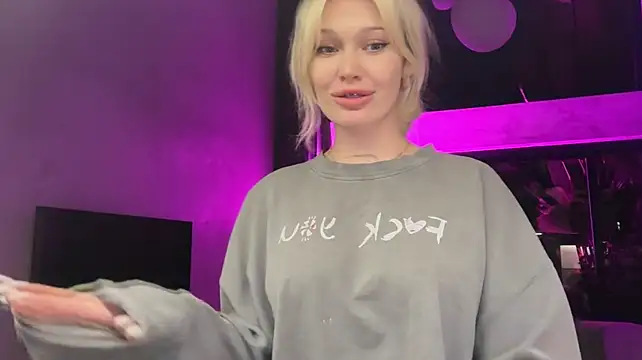 Golden_Aline live sex cam