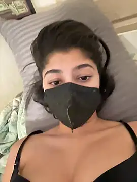 Webcam en directo de la chica sarakashmir5