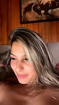 Webcam en directo de la chica AliceStone19