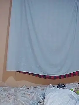 Pinky_Night webcam