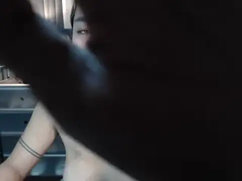 mags_loves_u live cam preview