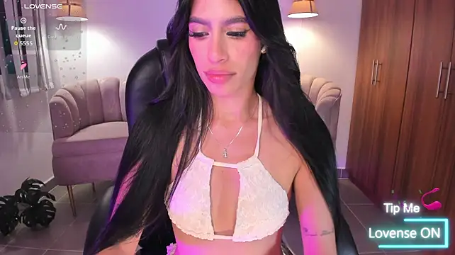 sarita_evanss