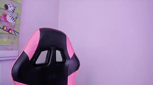 Arianna_Jannes webcam