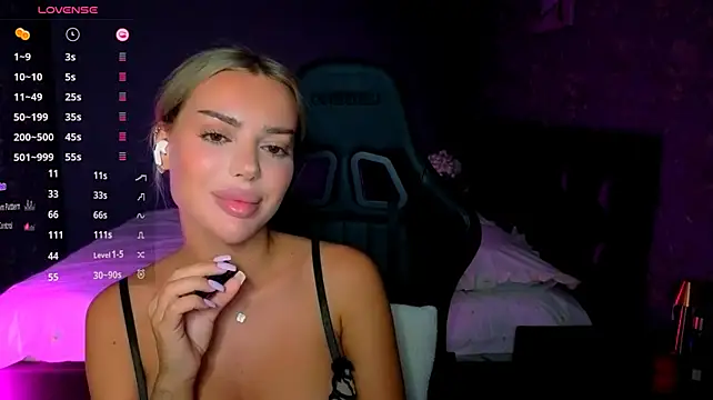 Ayla__Demir