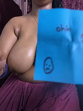 DarlingRuby live cam on StripChat