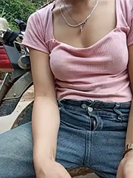 Heryy_xx webcam