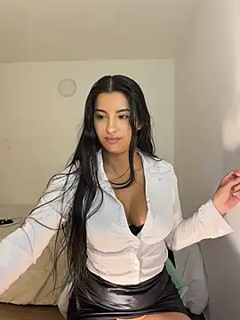 Kimm_khalifa