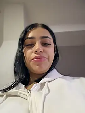AlannaEvons webcam