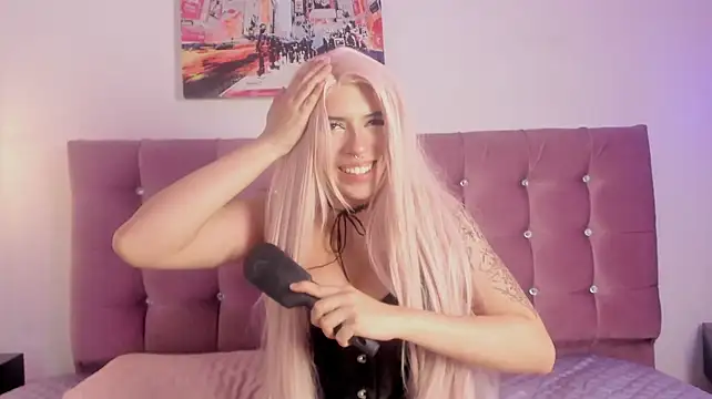 DanielaaLeon webcam