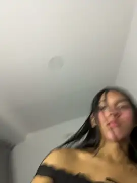 namy_moon1 webcam