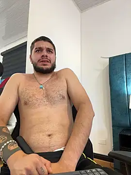 AmadeoWild live sex cam