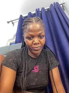 Black_prettty webcam