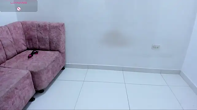 lanasin_ live sex cam